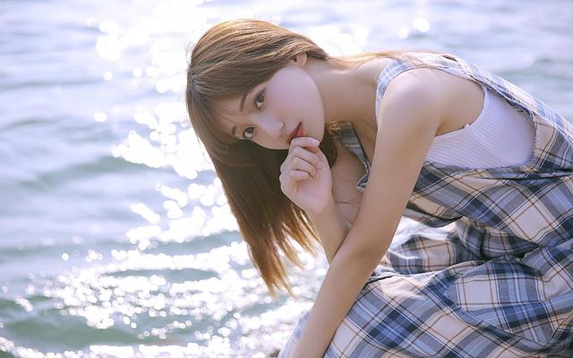 智者寡言，愚者善辩，范文《辩论说服不了别人，用行动证明自己》