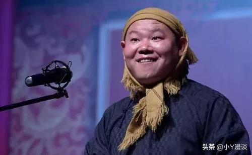 岳云鹏身家过亿，给五个姐姐买房买车，为何亲弟弟却没有？