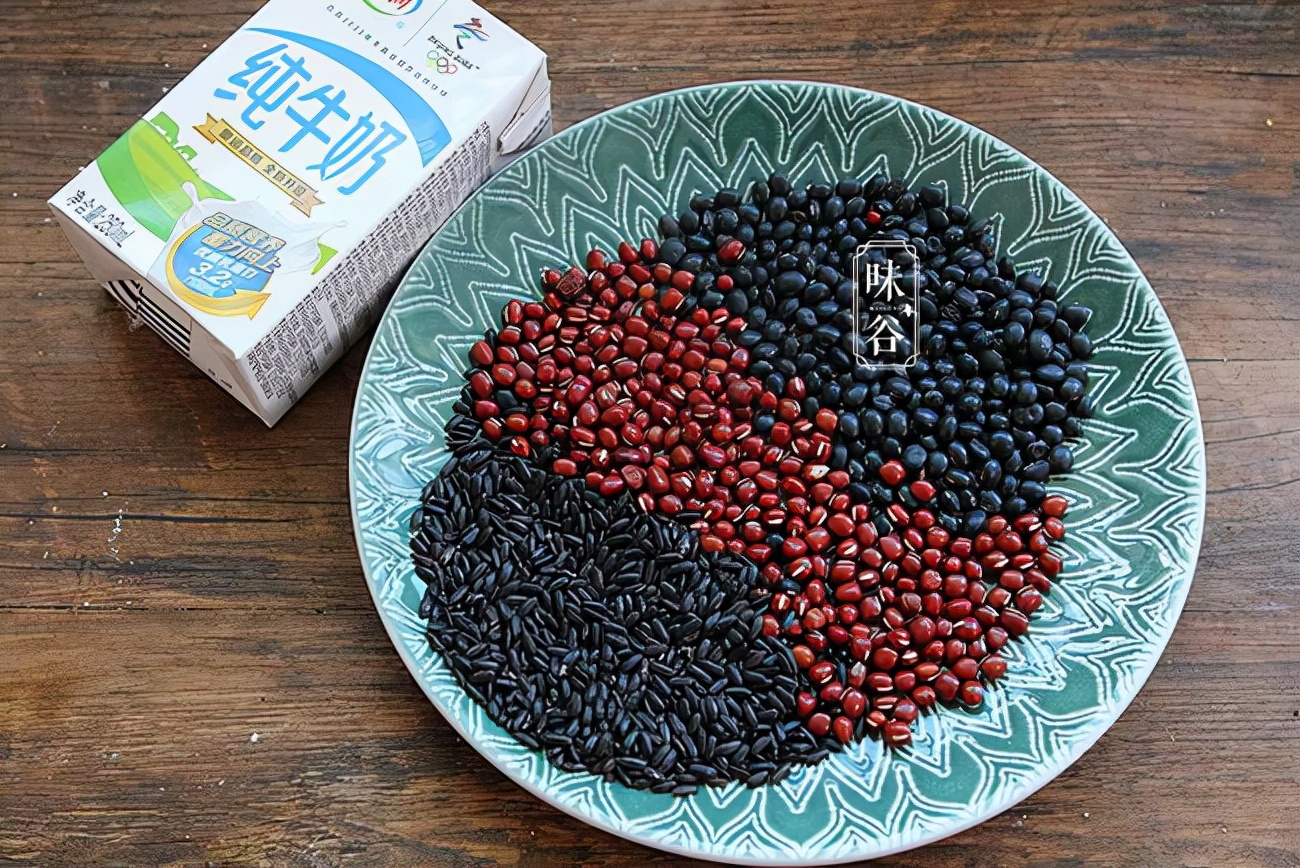 立冬过后，用这4种食材煮粥，软糯香甜还暖身，大人孩子都爱喝