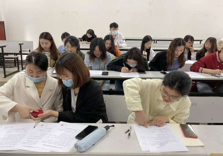 江苏一高校宣布改名，将“常熟”更名“苏州”，考上的学生真幸运