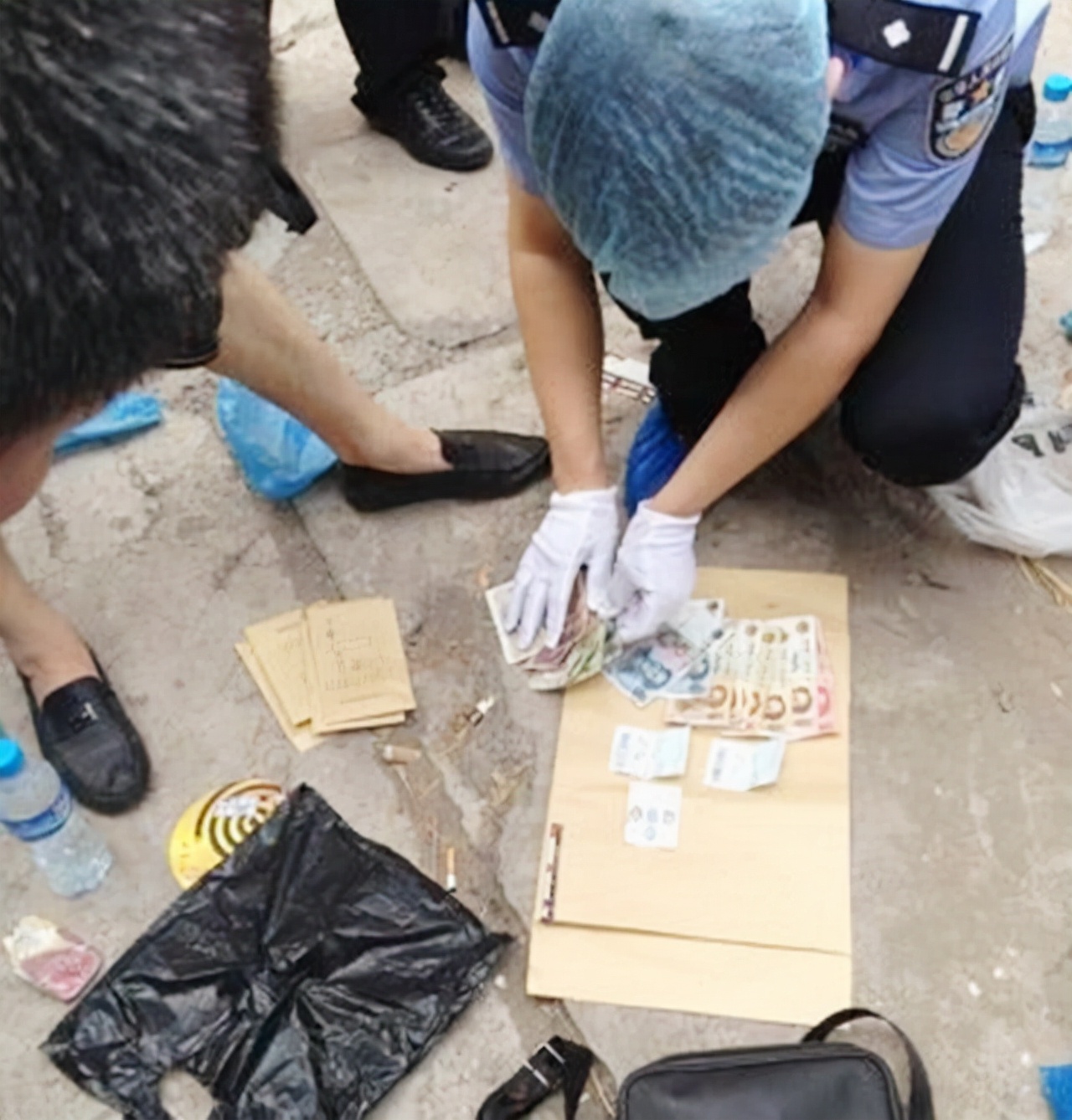 击毙周克华3秒结束！事后两民警回忆：我们根本来不及去想怕不怕