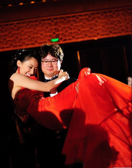 联合“男小三”诈骗丈夫236万，逼死婆婆，白静的结局算惨吗？