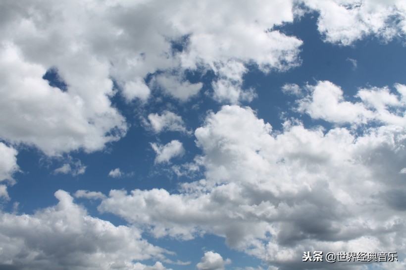 25首百听不厌的经典老歌，在寒冷的冬天温暖着你我的心！