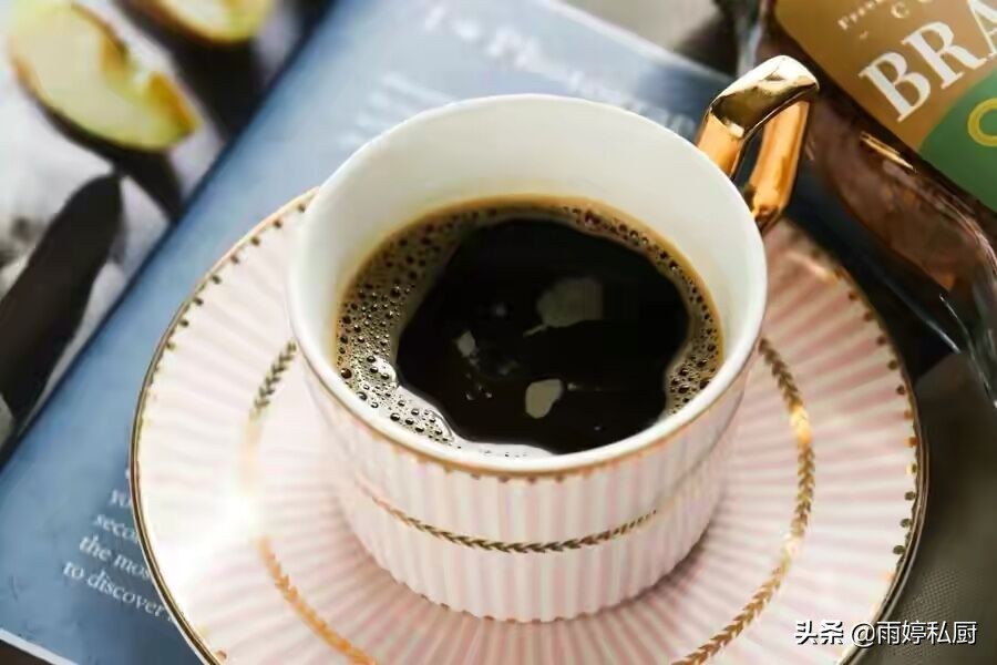 买咖啡时，别只知道“雀巢”，肖战代言的咖啡也尝一尝，醇厚浓香