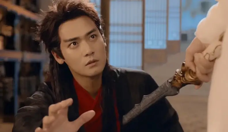 男三号幽君的出场短暂,但是从只言片语当中感觉到他和女主有一段感情