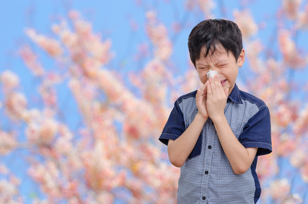 天凉后，孩子鼻炎又反复发作起来，做好居家防护让孩子舒适一点