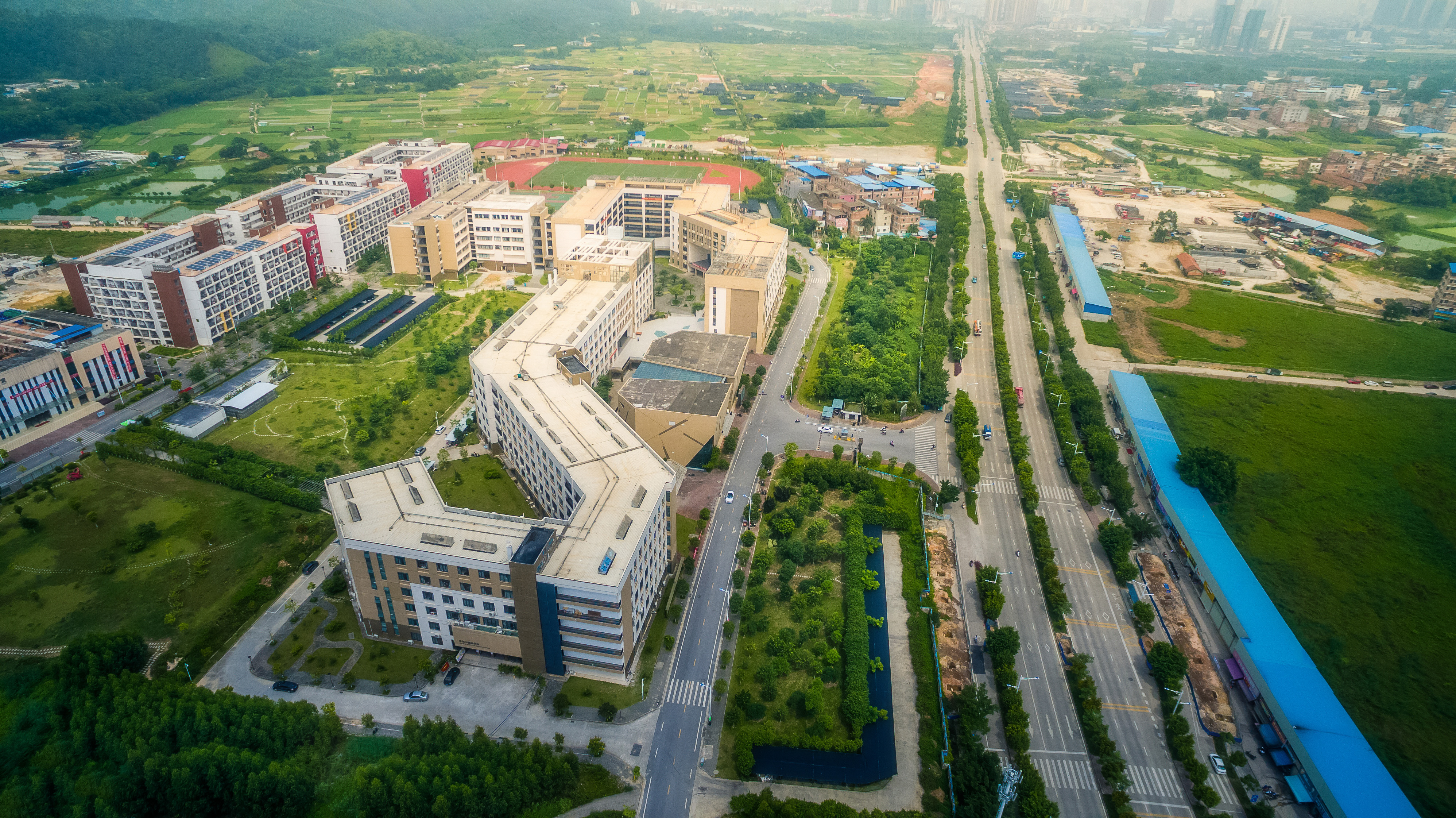 广西艺术学院2021年校考改统考录取,哪类美术艺考生受益最多呢?