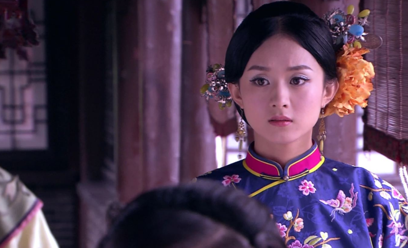 赵丽颖不识蘭字惹笑话，主持人圆话反使场面尴尬，中专学历再被提