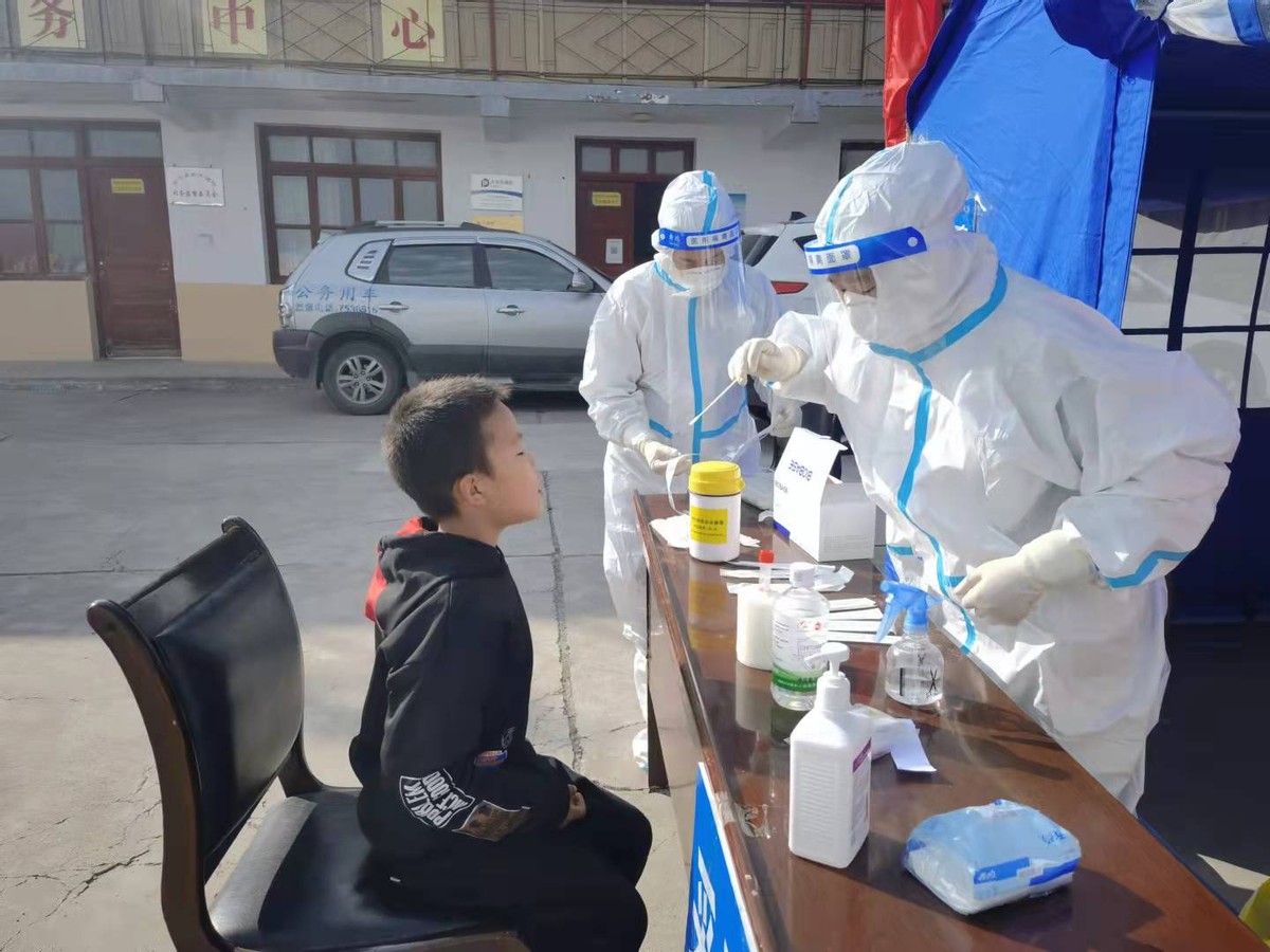 【党建引领·战疫时刻】巾帼战“疫”，撑起西固区金沟乡抗疫“半边天”