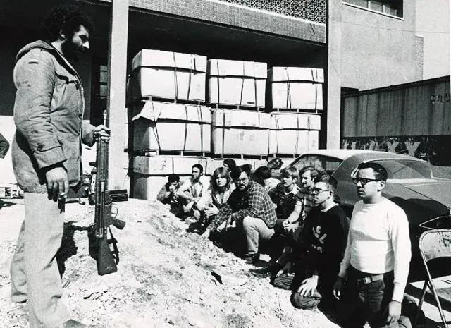 猎人行动:1980年英国特种部队解救伊朗人质