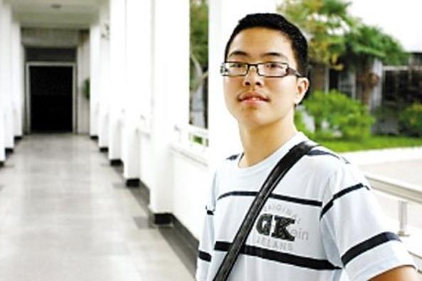 理科生的高考满分作文：全篇仅755字，却有30字连老师也不认识