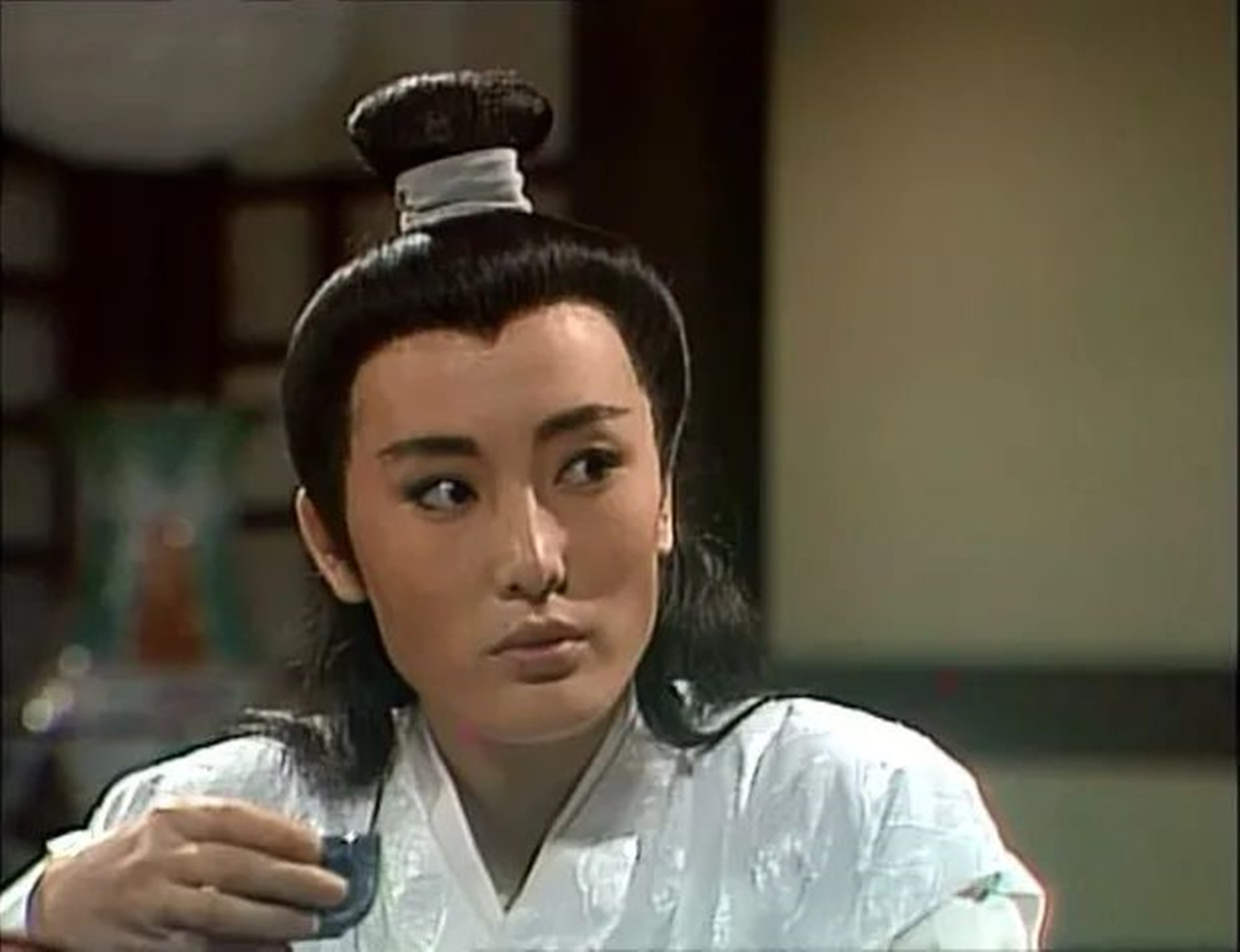 电视剧《莲花争霸》播出28年,女主角嫁给高官,女配角改了国籍