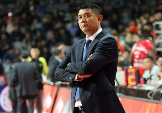 巩晓彬为什么能在nba(巅峰时期的巩晓彬能在NBA立足? 你真的知道吗?)