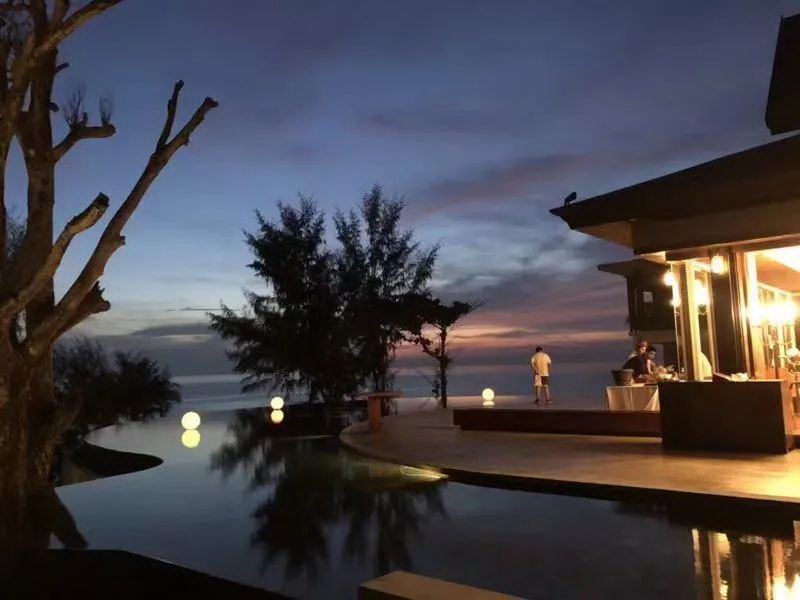 泰国杀妻骗保案凶手被判无期，受害者母亲：外孙女由两家带，除了接送孩子不再来往