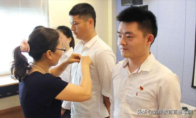 大学期间的班干部，哪个位置更吃香，辅导员说出答案