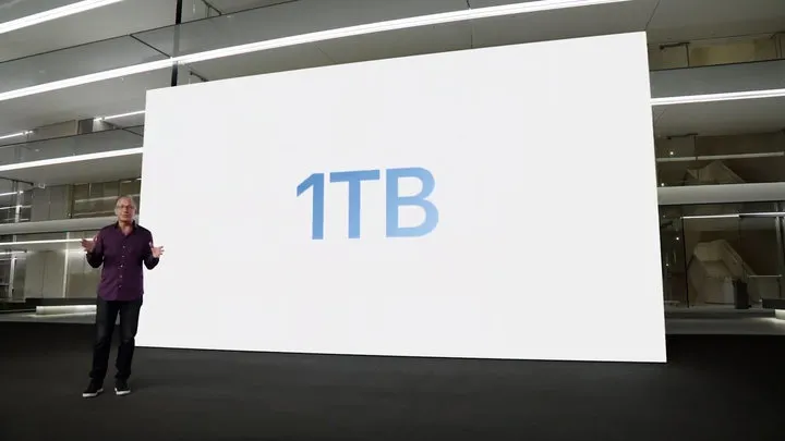 iPhone真的「十三香」？看完这份更新细节全攻略再下单