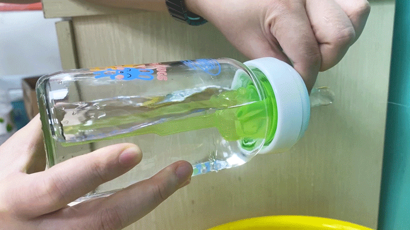 10款嬰兒防脹氣奶瓶測評：導氣管、導氣孔，就能防脹氣？