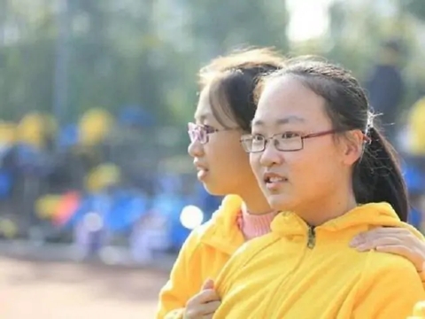 重庆理科状元谢欣颖，总分726，数学149，优秀源于良好的学习习惯