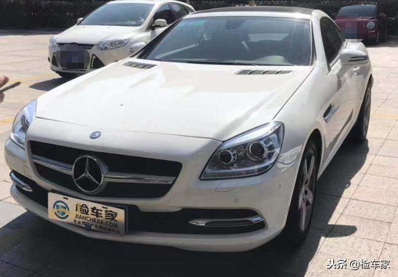 4年贬值40万的奔驰SLK 收入到多少你会买这款车？