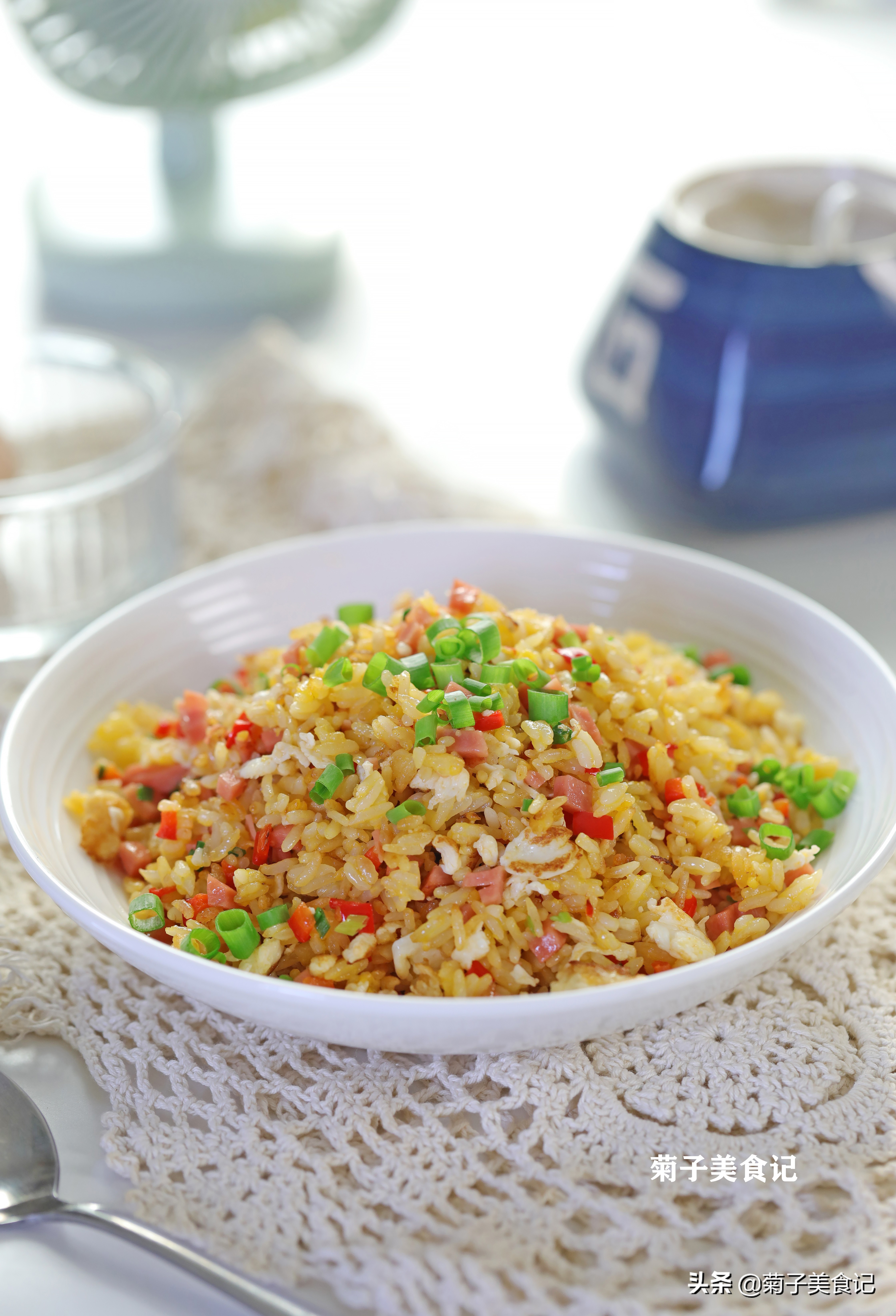黄金蛋炒饭制作方法：如何做出香喷喷的美味炒饭