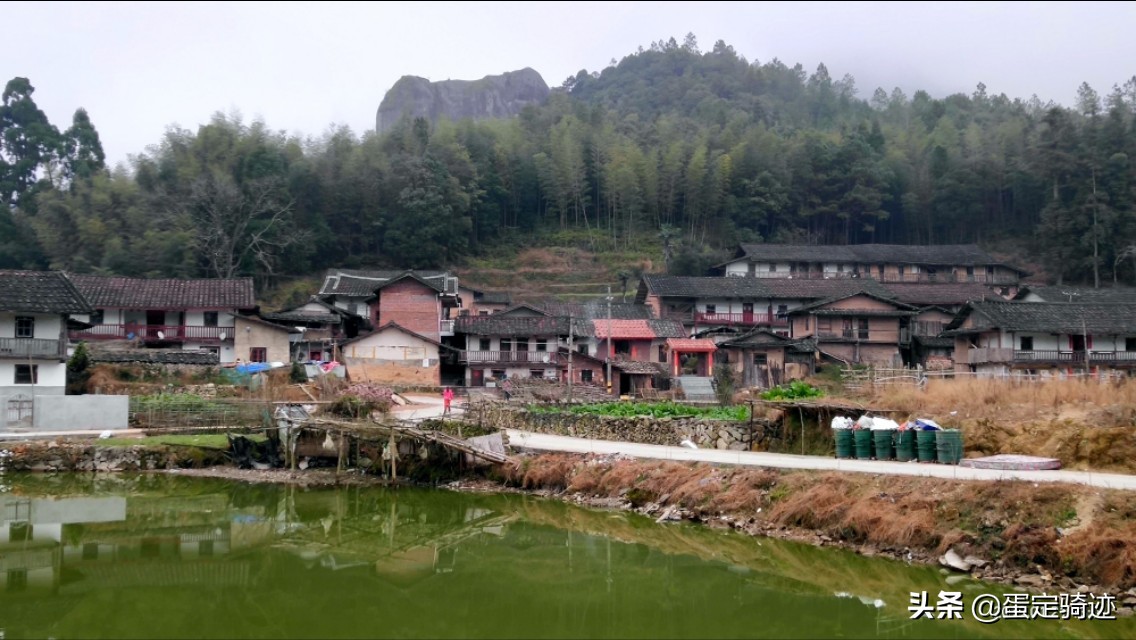 象溪乡菜溪岩