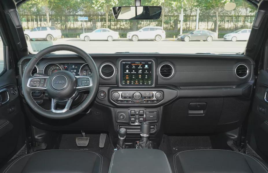 Jeep牧马人4xe起售53.49万元，车叔为何不推荐买？