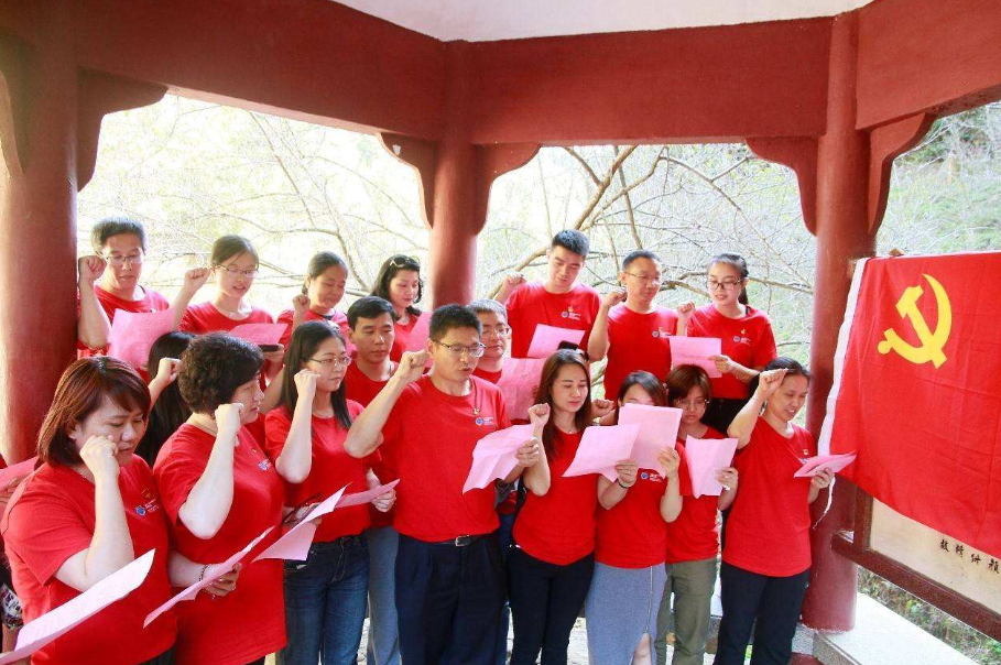 大学期间入党好处多，但是你知道入党流程吗，大一新生速看