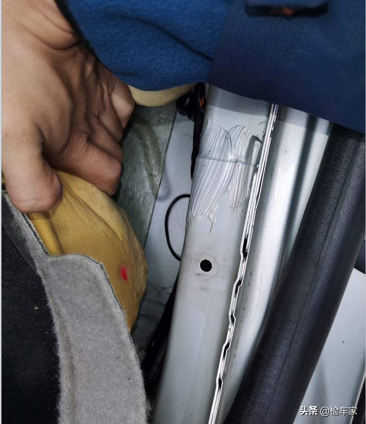 3万块买台沃尔沃，五一开回家体体面面，朋友：这内饰也叫豪车？