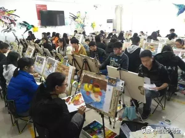 美术校考为什么这么火？附典型院校报考人数（仅供参考！）