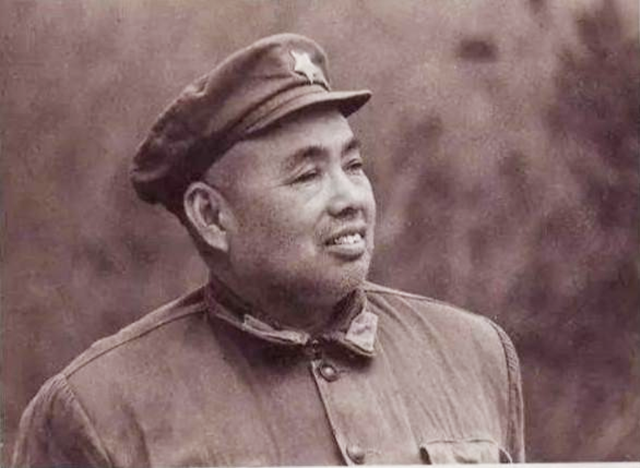 许世友上将视察学校，坚称校门口地下有煤，军代表派人狂挖十几米