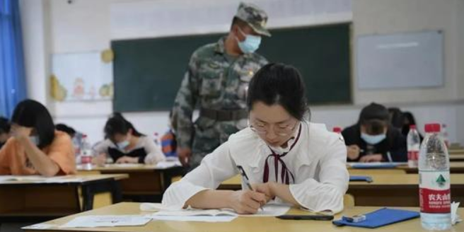 军队文职招3290人，六险二金还有正式编制，想报考的要抓住机会