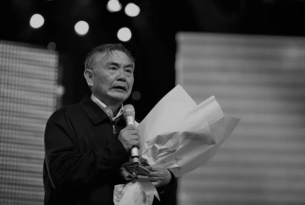 深切缅怀！从江苏扬中走出，他用58字影响一所百年名校至今！