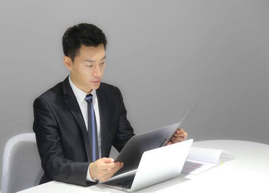 律师电视剧内地（2019年法考生值得一看的5部内地律政剧）