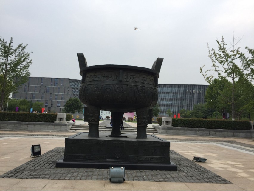 这里不仅有大树、高楼，更有大师——带你参观南京大学仙林校区