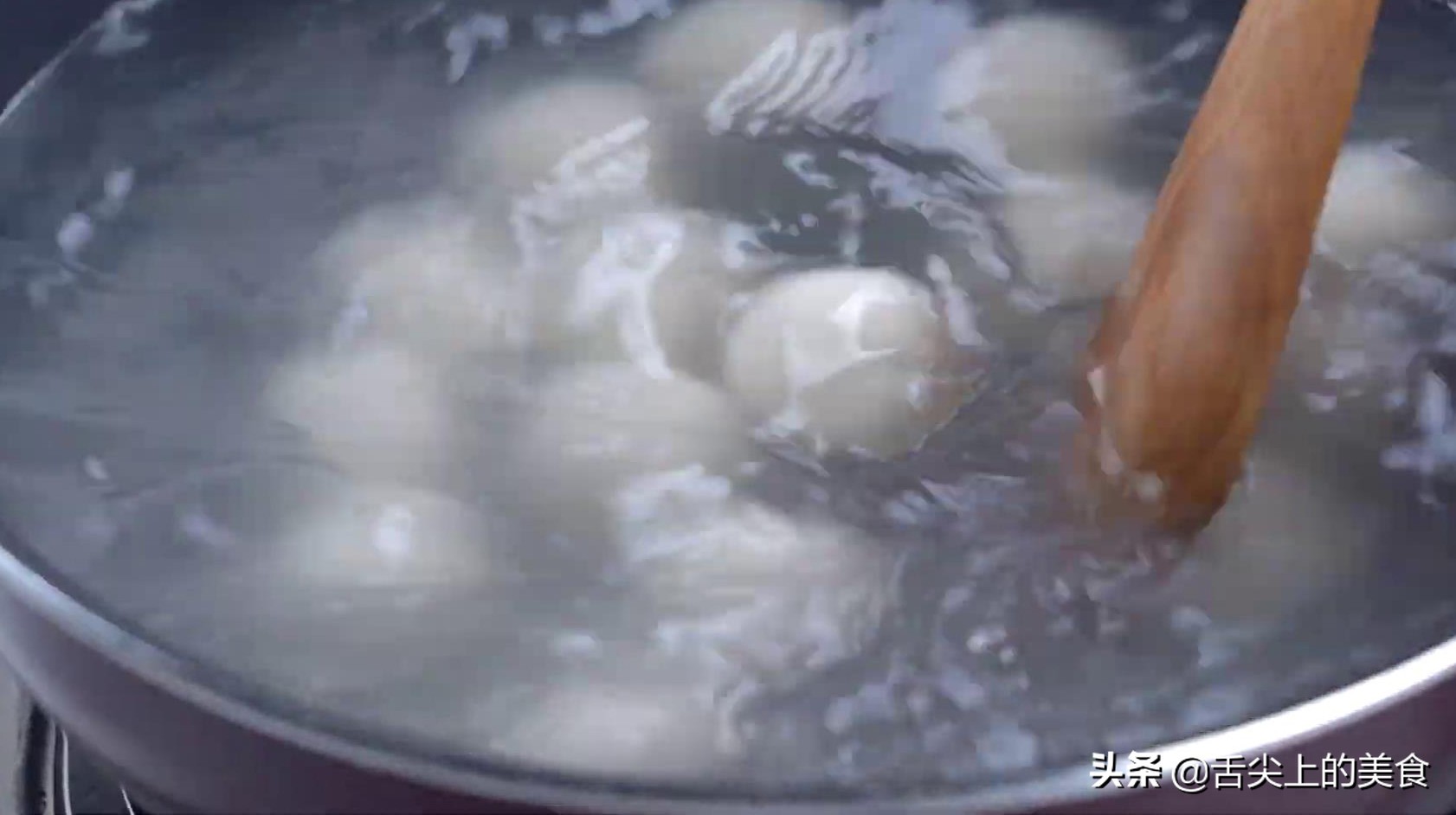 四道夏日汤圆的创意吃法，煮汤圆有秘诀，冰镇爽口，更过瘾
