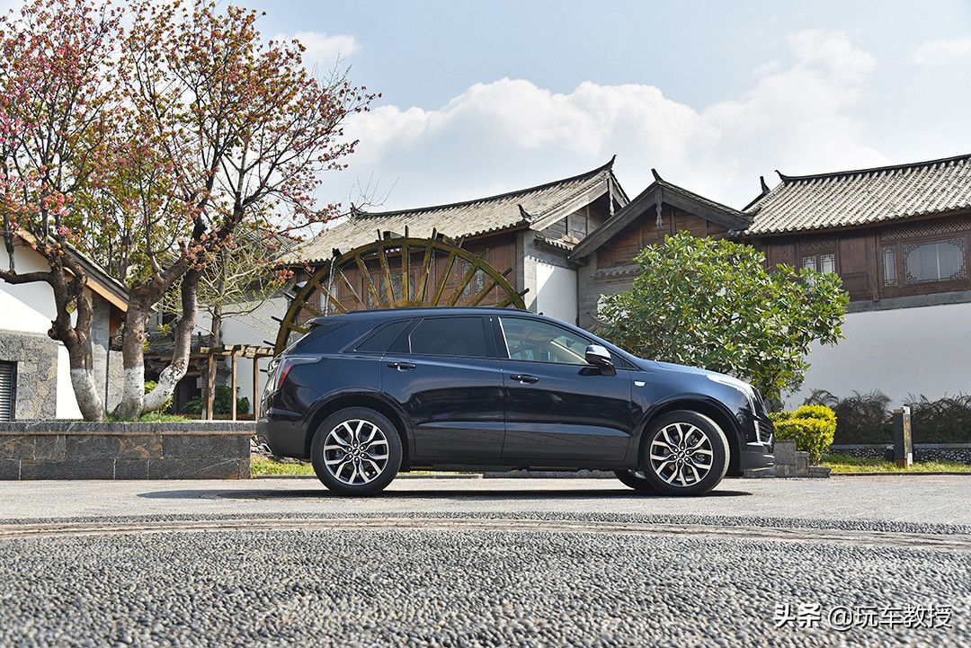 2.0T涡增+48V轻混系统 试驾2021款凯迪拉克XT5