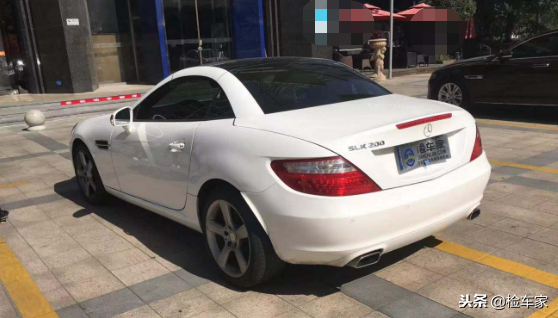 4年贬值40万的奔驰SLK 收入到多少你会买这款车？