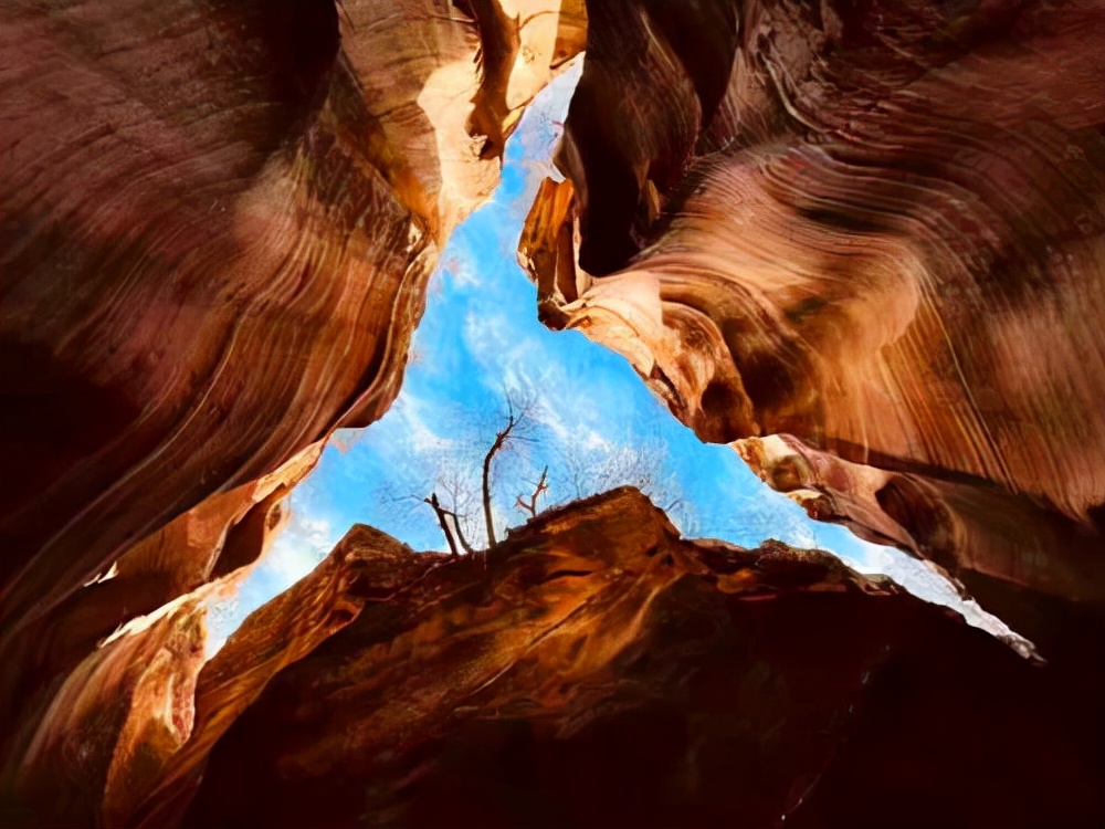 陕西旅游：甘泉雨岔大峡谷及周边行（图）