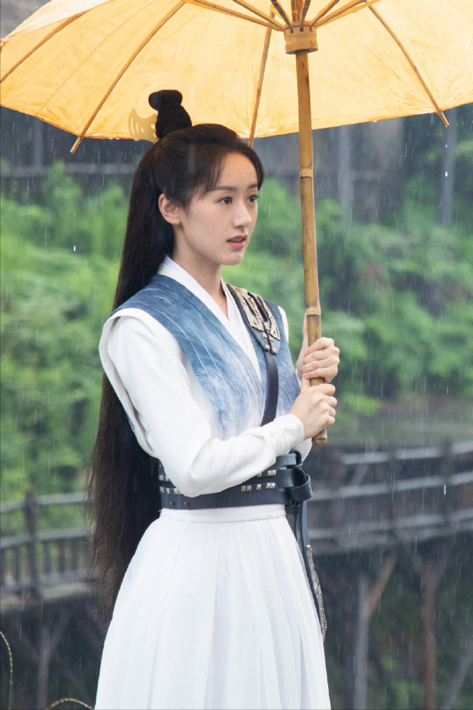《落花时节又逢君》：我欲度你成仙，却被你度成了人