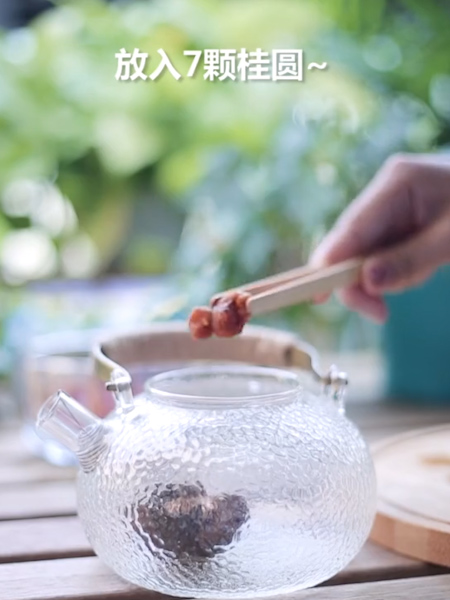 罗汉果泡水的正确方法（罗汉果与桂圆会碰撞出的美味）