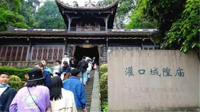 我国“唯一”保存完整的“国宝级”城隍庙，毗邻5A景区，不在上海