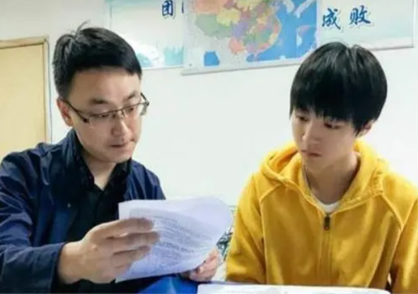 为啥明星扎堆报考“伯克利”？它在国内什么水平，对比下或能了解