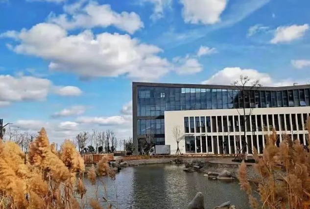 高考300多分，毕业还想进国企，这些专科学校千万不要错过