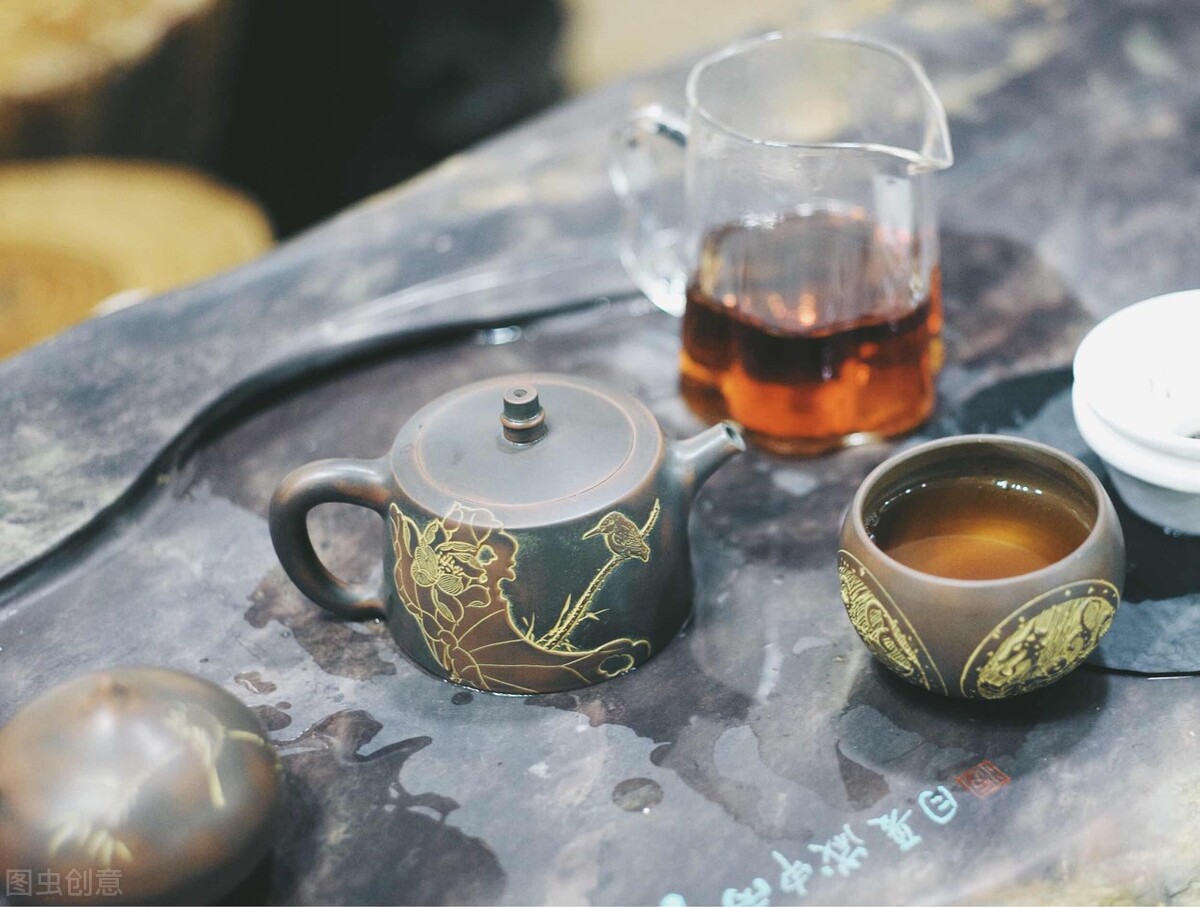 愿有一方小院子，养花喝茶过日子