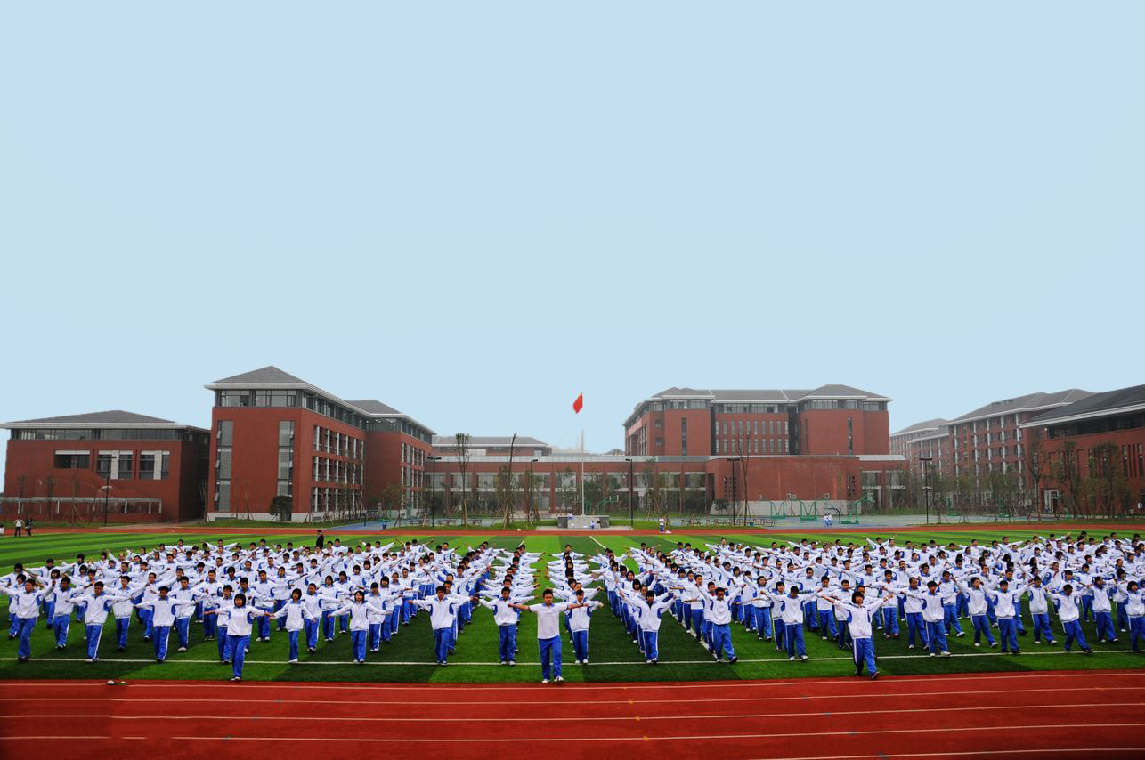 四川成都六所好高中，七中林荫领跑，树德宁夏摘得省文科状元桂冠