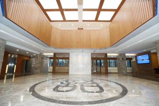 优秀！北京这所高校：走出外交部发言人、联合国发言人，直属教育部！