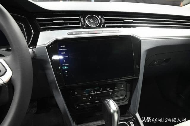 一汽-大众新款迈腾导购手册 推荐330 380 TSI DSG 豪华型