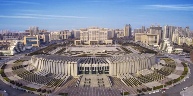 何碧玉14岁750分考上清华，定居美国，记者问她何时回国，被婉拒