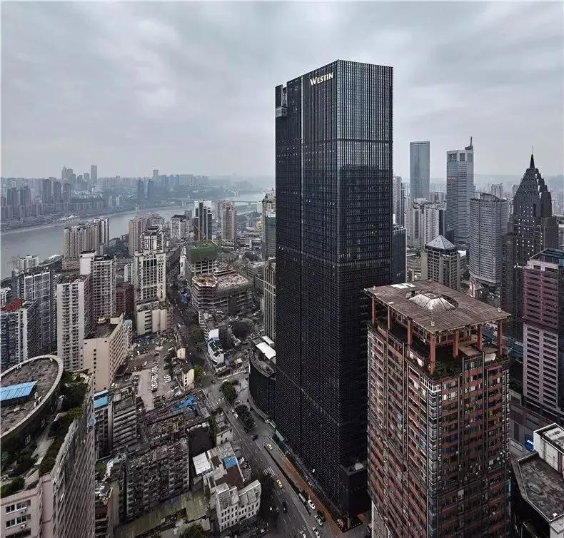 在中国的国际知名四大连锁酒店集团都有哪些？