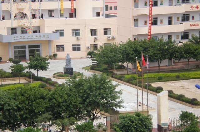 2019年赣州厚德外国语学校高考喜报